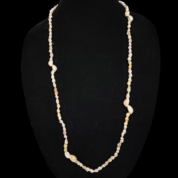 VTG Hilo Hattie Shell Necklace Lei Cream Brown Hawaiian Island Tropical Vacation - Picture 1 of 4